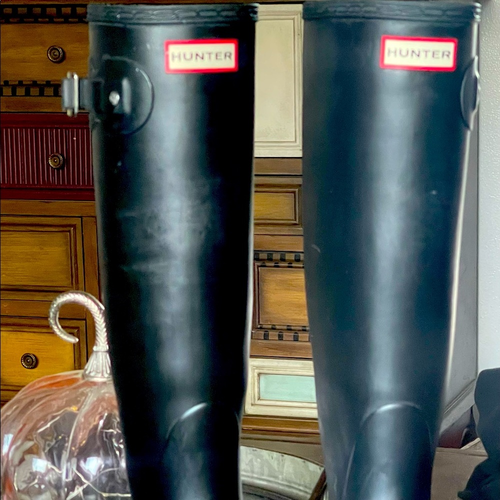 Tall Black Matte Hunter Boots